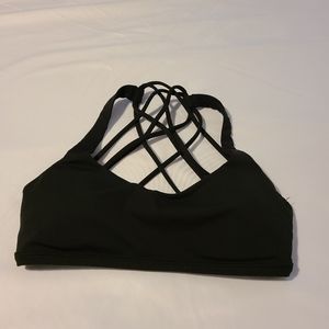 Lululemon Free to be wild bra